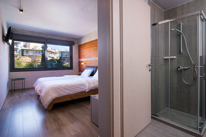 urban donkey hotel twin room 1